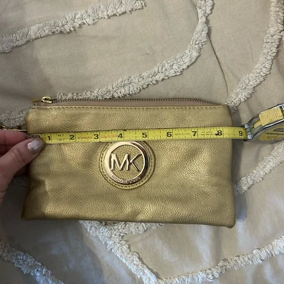 Michael Kors Gold Wristlet Clutch - Picture 5 of 7